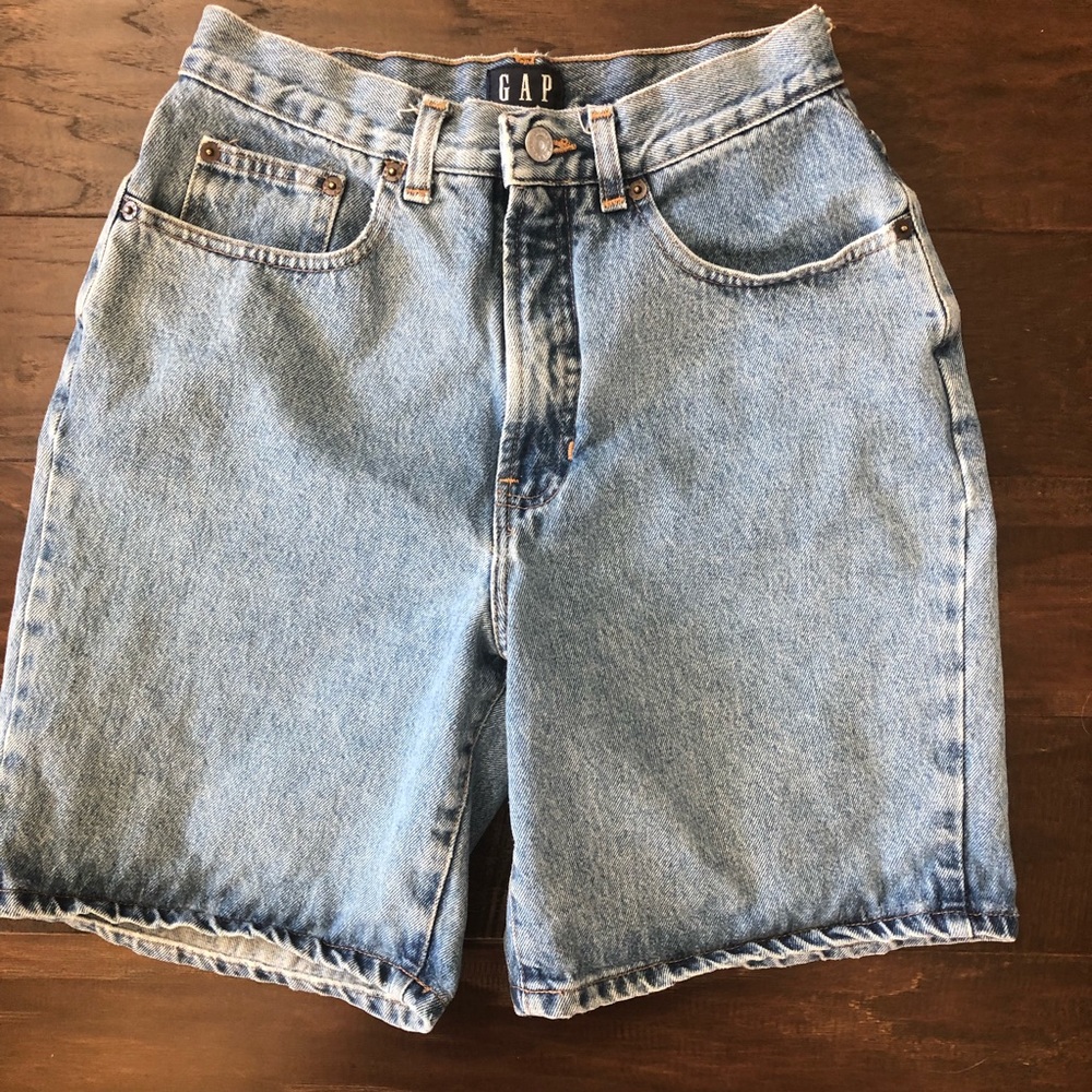 Vintage 1980s 1990s Gap Stonewashed “mom” Shorts